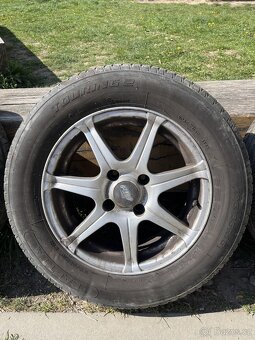prodám 15" alu litá kola na Citroen C4 2005+letní pneu - 3