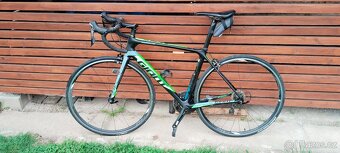 Prodej silniční kolo Giant advanced - 3