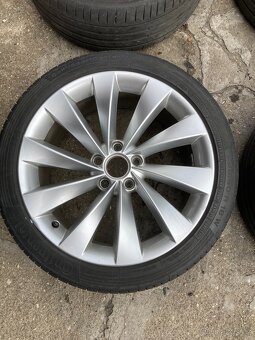 Kola volkswagen r18 5x112 - 3