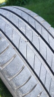 letní pneu Michelin Primacy 205/55/16 91V na Ford Focus - 3