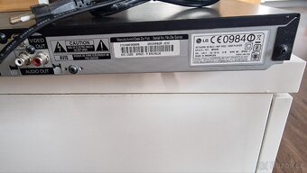 Blu-ray přehrávač LG BP620 - 3