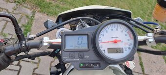 Yamaha r6 street - 3