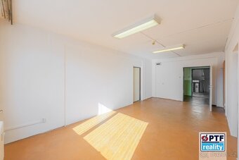Pronájem výrobních/skladovacích prostor 50 m2, Karlovy Vary - 3