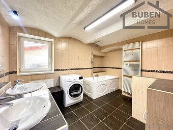 Rodinný dům 4+kk (užitná plocha 96 m²), pozemek 651 m² - Tac - 3