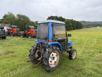 JAPONSKÝ MALOTRAKTOR ISEKI SIAL TF21 4X4 - 3