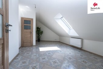 Prodej bytu 4+kk 102 m2, Břežany II - 3