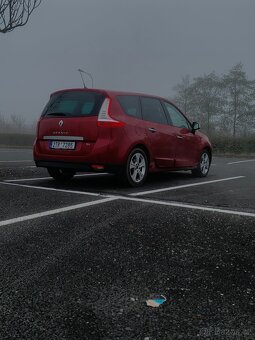 Renault Scenic III - 3