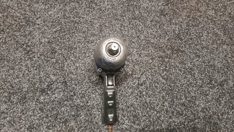 Pneumatický Rázový utahovák it250 - 3