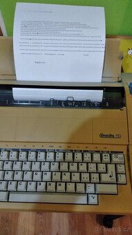 Psací stroj CONSULTA 110 - 3