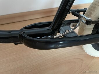 Dětské odrážedlo RUNRIDE 500 10'' - 3