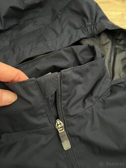 Sportovní bunda s kapucí - 3