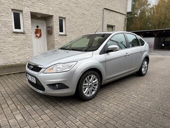 FORD FOCUS II 2,0i 107kW GHIA KŮŽE,STK,HATCHBACK - 3