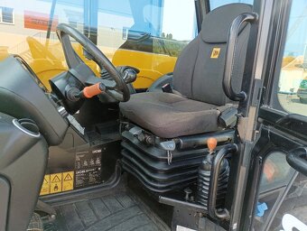 Teleskopický manipulátor JCB 535-95 Agri Super T4f - 3