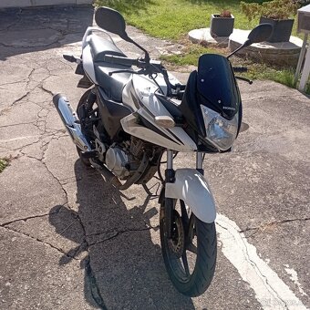 Honda CBF 125M (2013) - 3