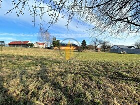 REZERVACE: Prodej pozemku o CP 2319 m2 v obci Ohaveč, 3 km o - 3