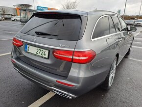Mercedes Benz E400,4MATIC-4x4,250kW,masáže - 3
