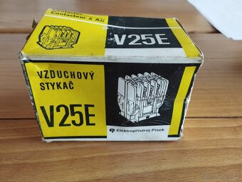 Stykač V25E - 3