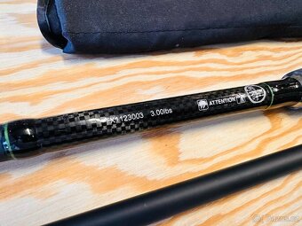 KAPROVÝ TŘÍDÍLNÝ PRUT SHIMANO TRIBAL TX1 / 3,6 M / 3 LB. - 3