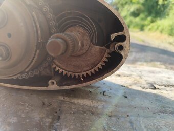 Polo motor ČZ 175 502 - 3