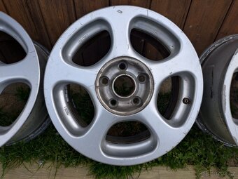 5x100 R15 ET 38 Škoda Octávia - 3