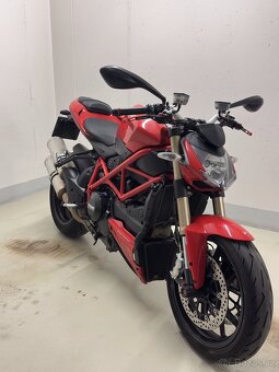 Ducati Streetfighter - 3