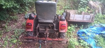 malotraktor s vozíkem - 3