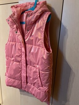 Nádherná teplá vesta Reserved, vel. 152 - 3