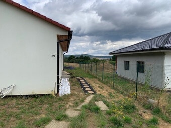 Samostatný dům 4+kk 84m2, pozemek 1114 m2 - 3