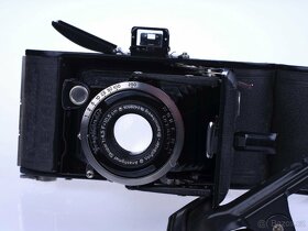 Voigtlander BESSA Anastigmat Skopar 4.5 / 10.5 Compur - 3