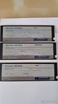 Historický software MS-DOS 4.01 na 5.25" disketách - netest - 3
