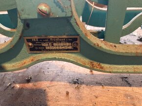 PILOVÉ PÁSY, VÁHY, SKŘÍŇKY - 3