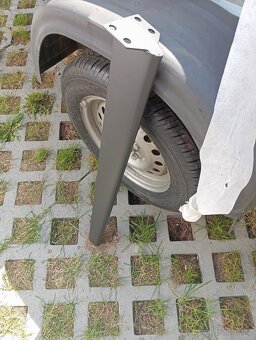 Nový jídelní stůl - 3