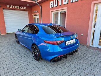 Alfa Romeo Giulia 2.9 V6 Quadrifoglio Verde 375kW - 3