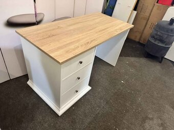 Pěkný velký psací stůl se šuplíky - 3