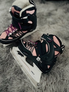 OXELO – DÍVČÍ LEDNÍ BRUSLE FIT 500 (MODRO-RŮŽOVÉ) - 3