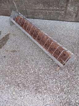 Konvičky, krmítko pro drůbež - 3