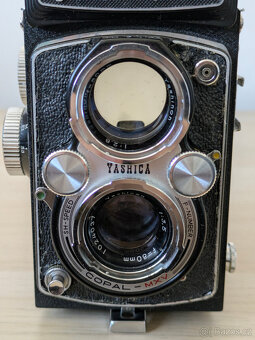 Yashica D vzácný model + přísušenství - 3
