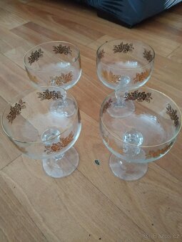 Porcelán, sklo a jiné - 3