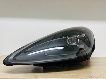 Porsche Cayenne GTS 9Y0 světlo full led - 3