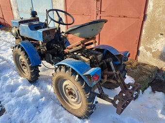 Malotraktor T-4K-12 - 3