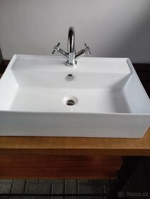 Koupelnový stolek s umyvadlem - 3