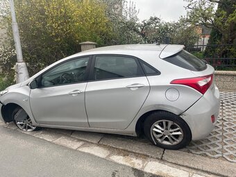 Hyundai i 30 ND - 3