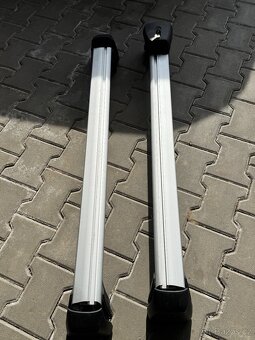 Střešní nosníky na Mercedes Benz E W213 - 3