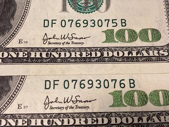 USA - 2x Bankovky 100 Dollars 2003 - Serie DF - 3