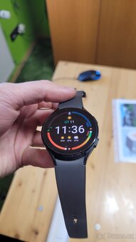Prodám hodinky Samsung Galaxy Watch 5 44mm - 3