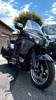 Honda Gold Wing 1.800´ cu, model: ( F6B ). - 3
