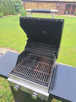 Plynový gril Char-Broil Convective - 3