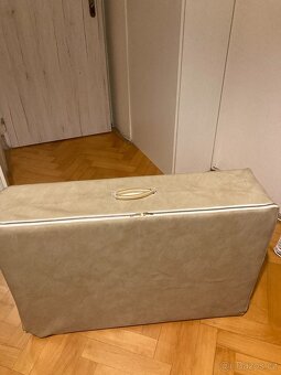 Prodám maserský stůl - 3