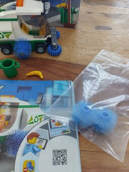 LEGO City 60249 Čistící vůz - 3