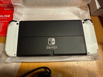 Nintendo Switch OLED bílý 7" OLED 64GB dok LAN HDMI - 3